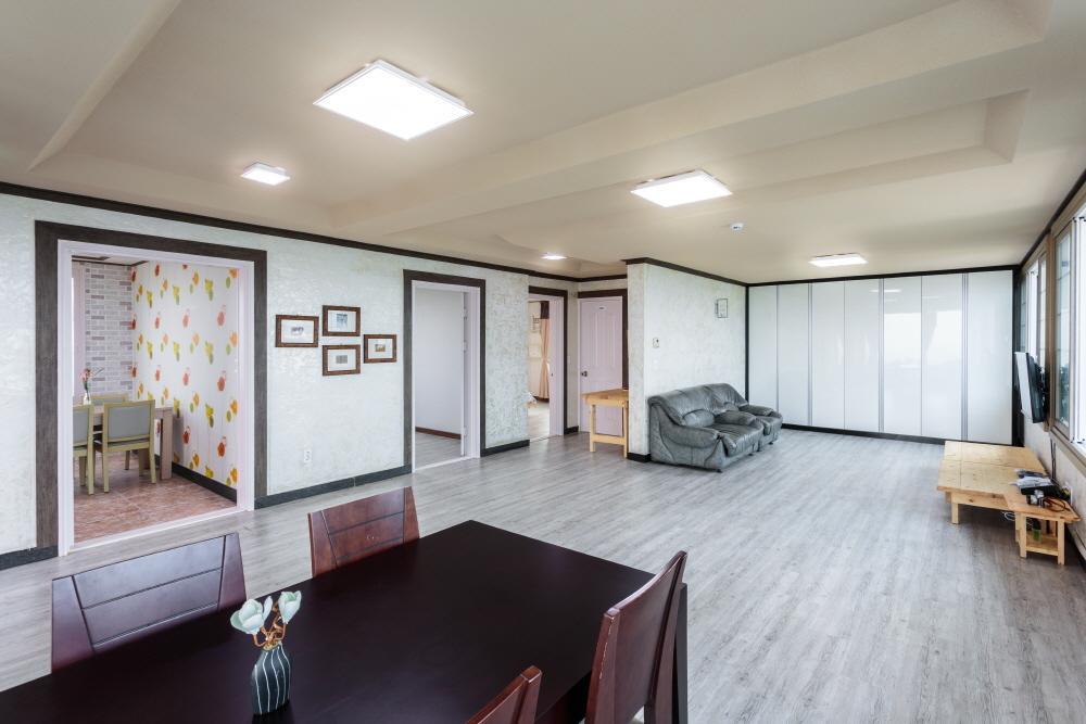 Jeju Wayo Pension Exterior photo