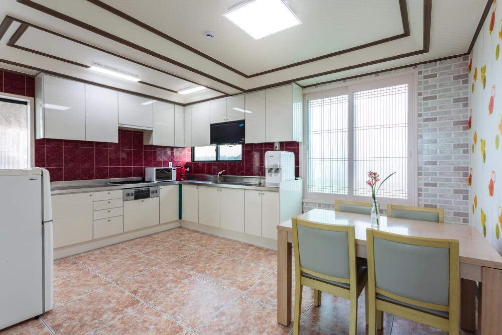 Jeju Wayo Pension Exterior photo